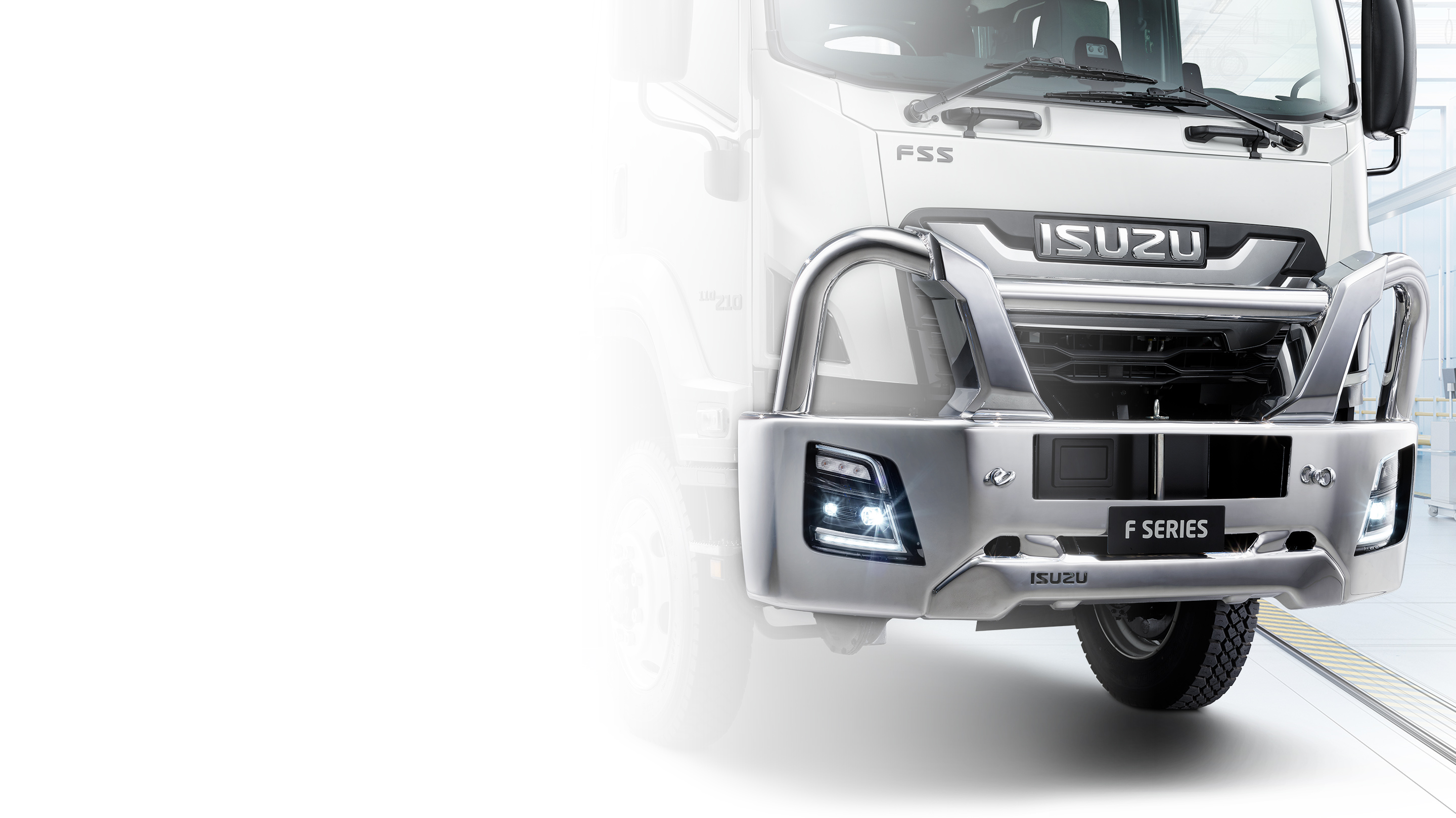 ISZS2856 4X4 Hero Desktop 1440X810 2X