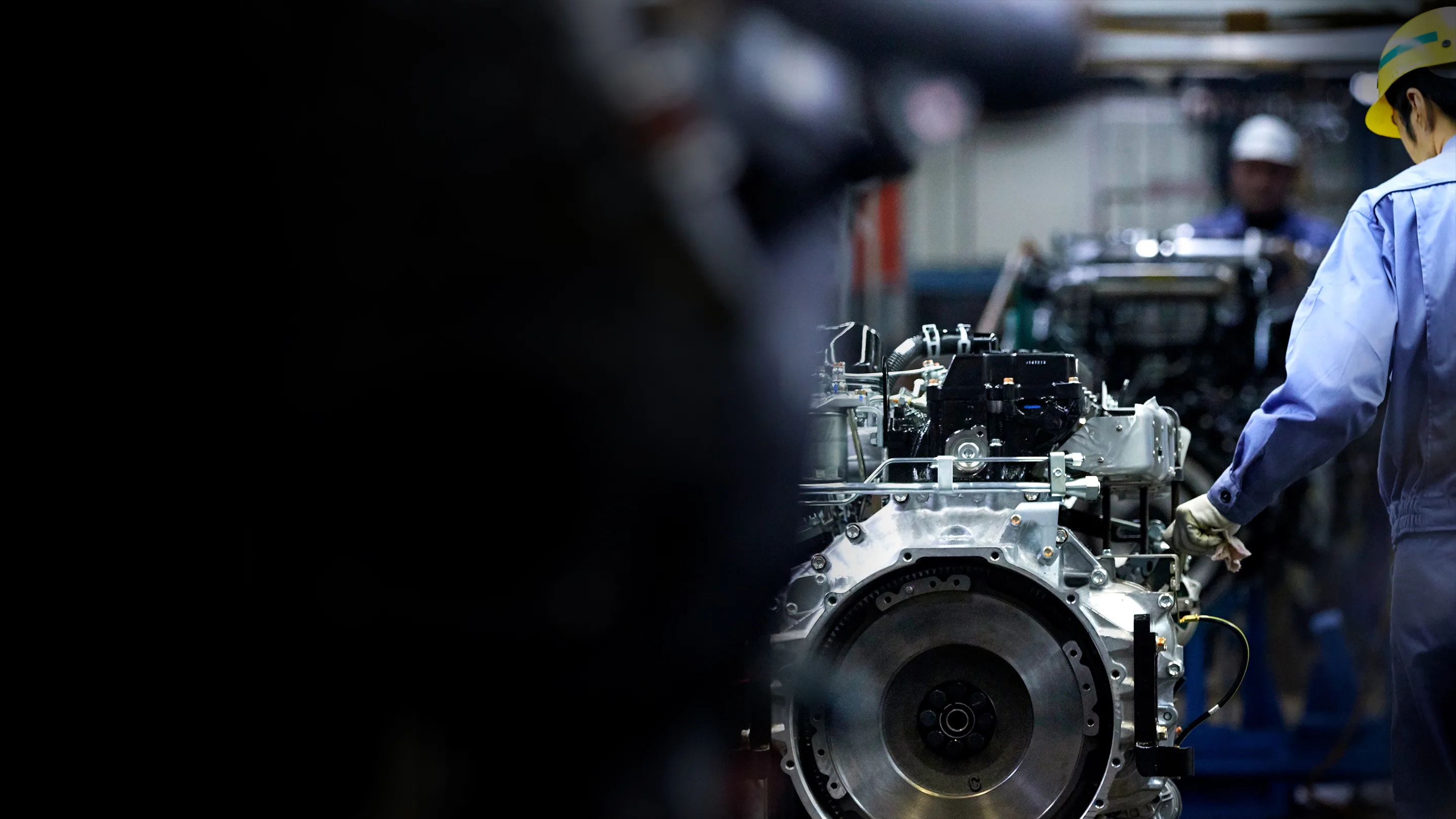 ISZS2670 ME Customer Hero Desktop 1440X810 2X